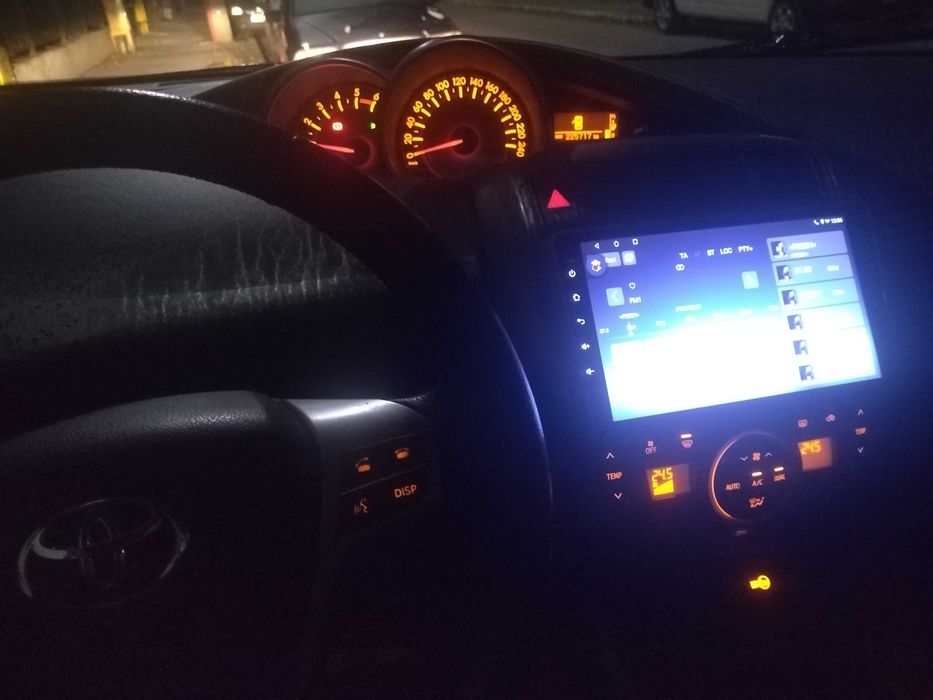 Toyota Verso 2010г.