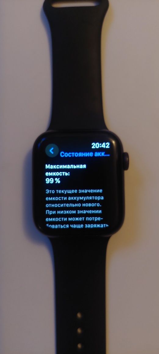 Продаю Apple Watch 6 44mm недорого за 155 у.е!