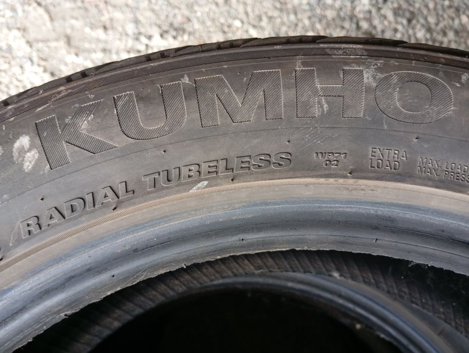 235/50/18 Kumho iarna