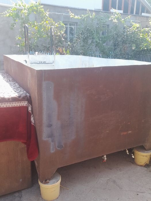 Продам ёмкость бассейн