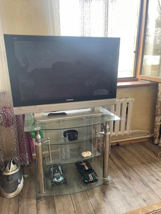 Продам телевизор