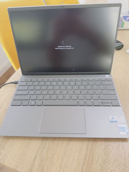 Dell Inspiron 13 5310 i7-11390H,16GB RAM,SSD 512GB Ultracompact