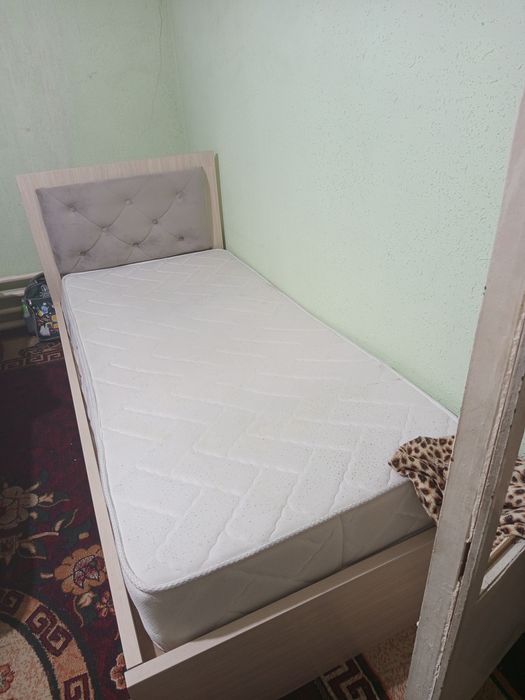 Продается 2х комнатная квартира в Ангрене 4 этаж 4 этажного дома