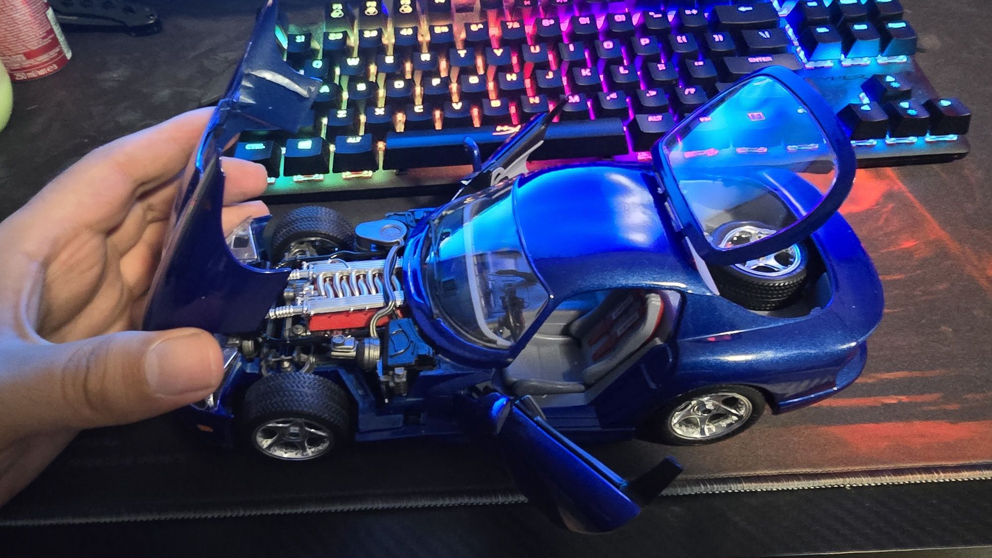 Бураго Вайпър ГТС 1:18 Bburago