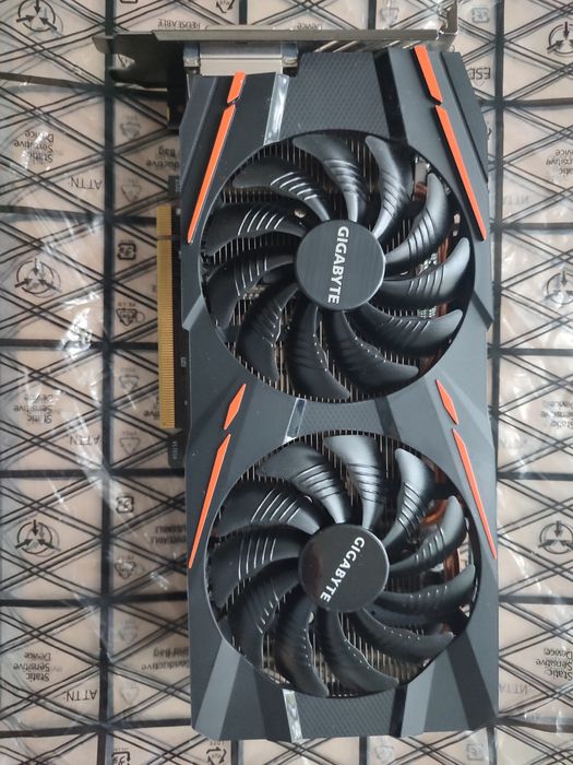 Видеокарта Gigabyte RX570 4GB GV-RX570GAMING-4GD