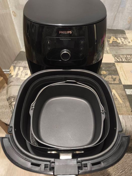 Нов Philips air fryer xxl