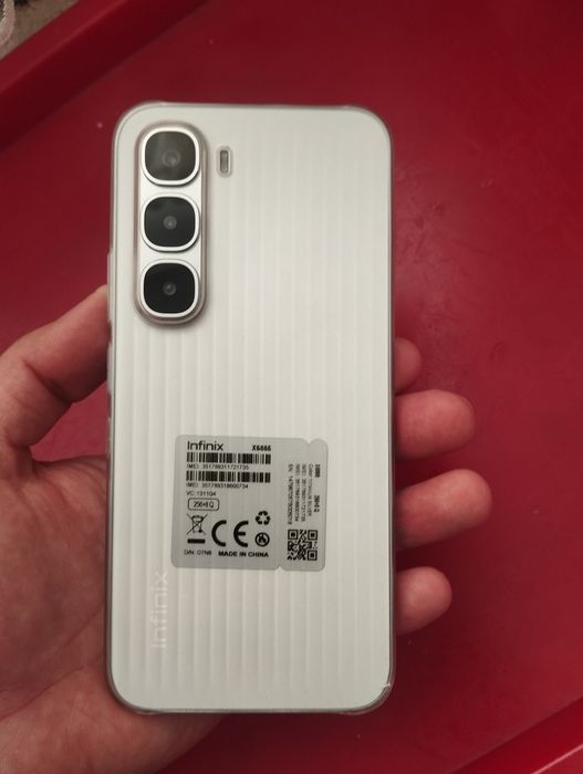 Infinix Hot 60 pro 8/256 GB