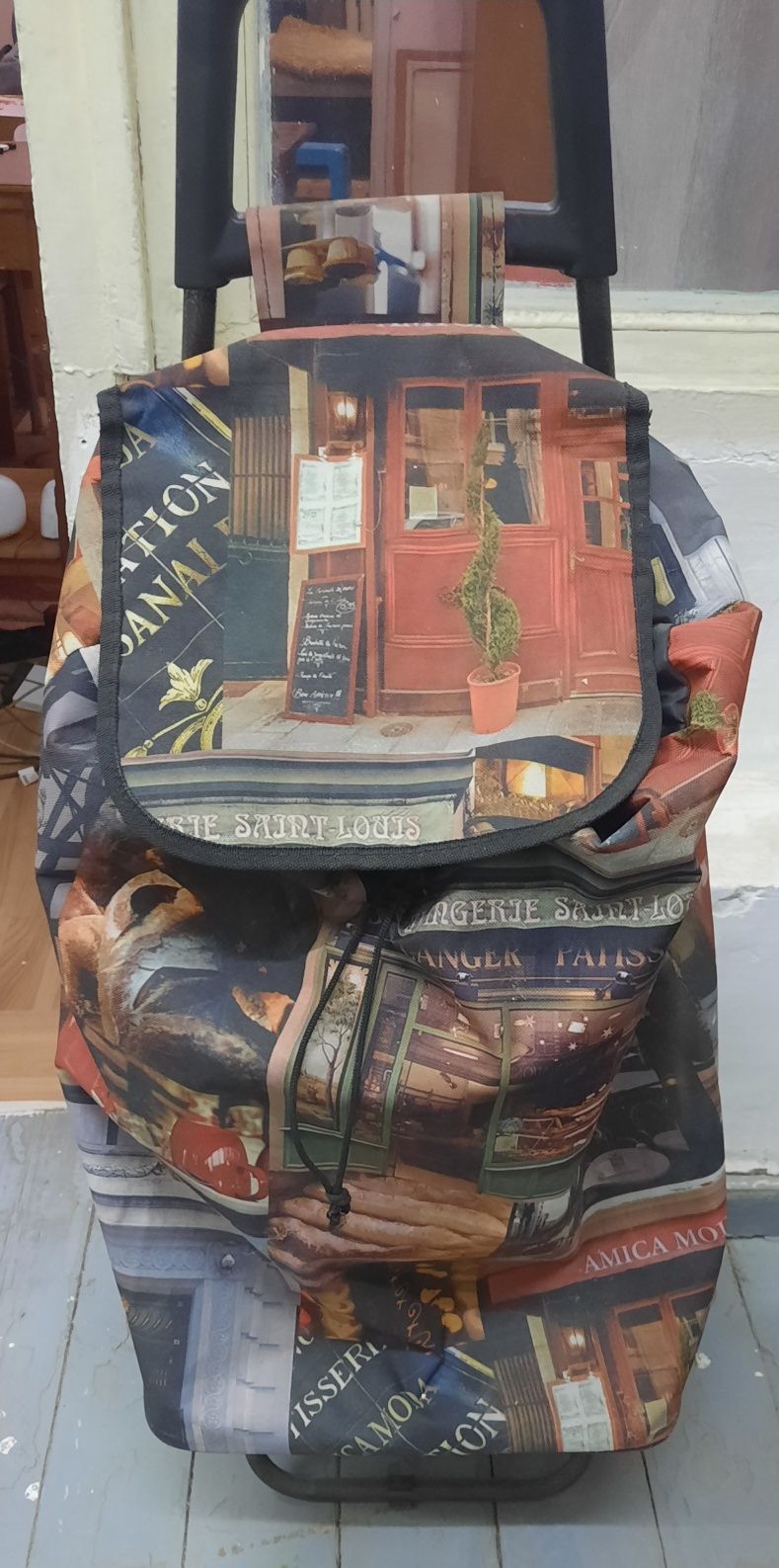 Продам сумку на колёсах