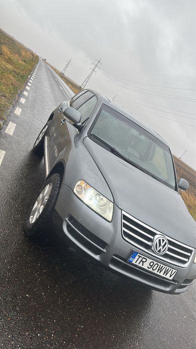 Vând Touareg 2.5 BAC