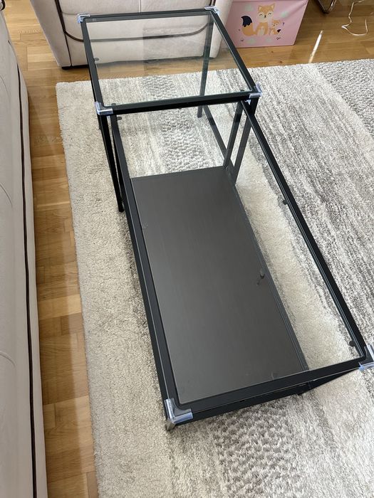 Vând set de 2 măsuțe de cafea