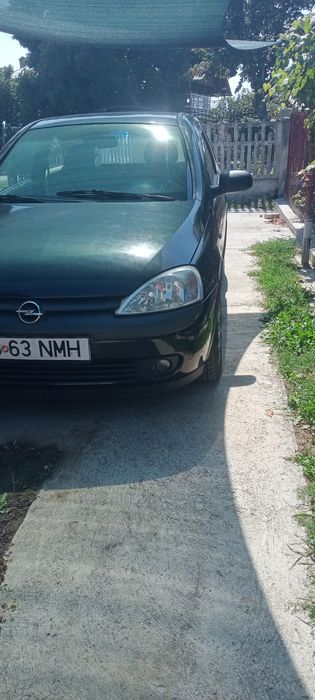 Vând Opel corsa C 1.2