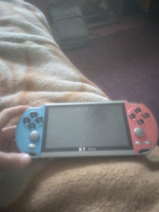 Приставка игровая