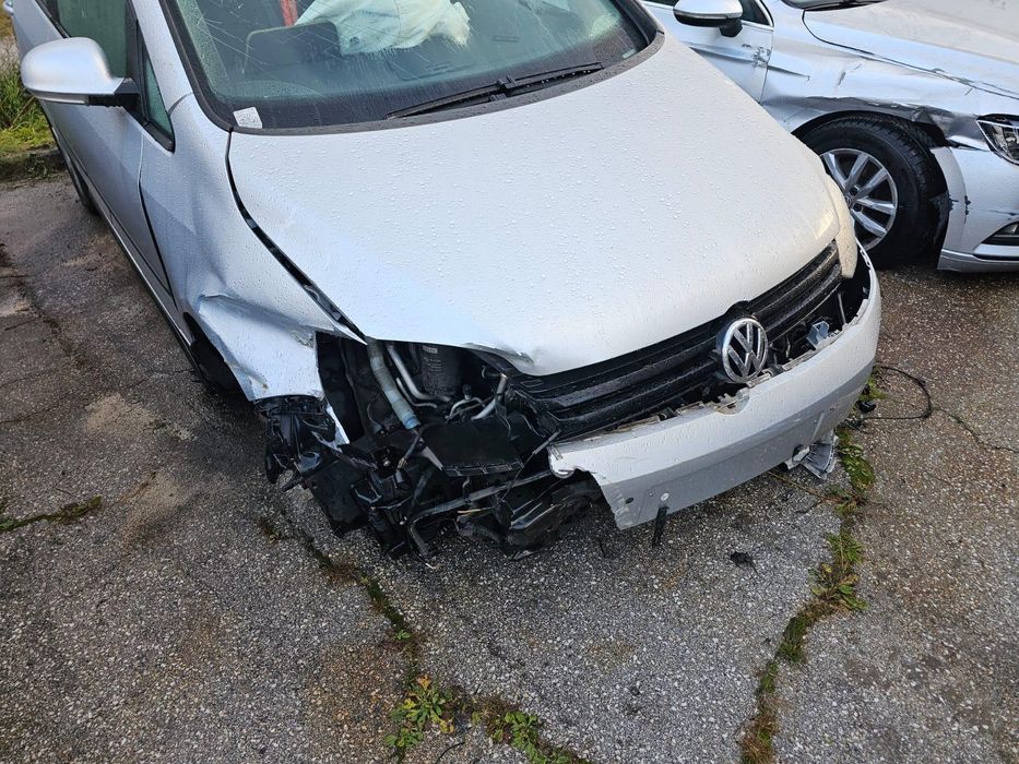 Фолксваген Голф Плюс 1.6 ТДИ 90 К.С.