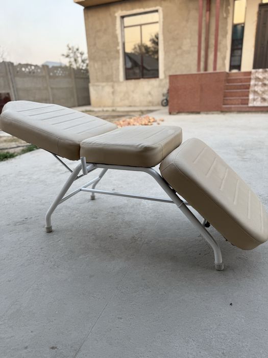 Продам кушетку в хорошем состоянии