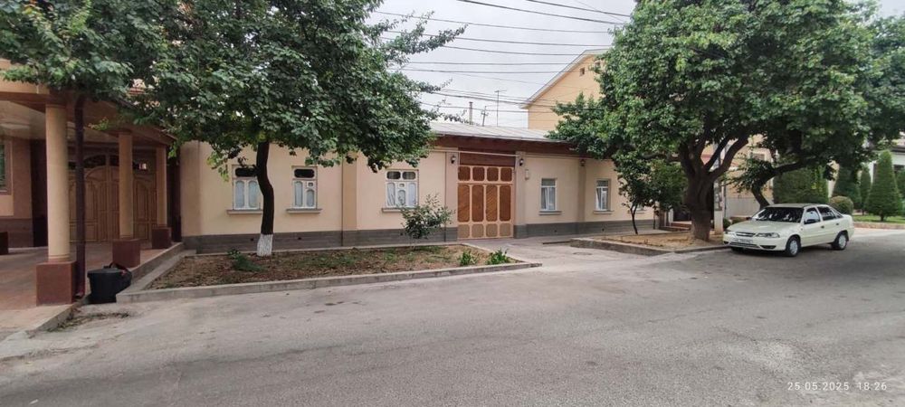 Участка 8 соту сотилади