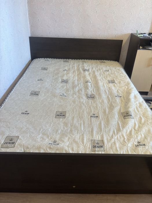 Кровать полуторка