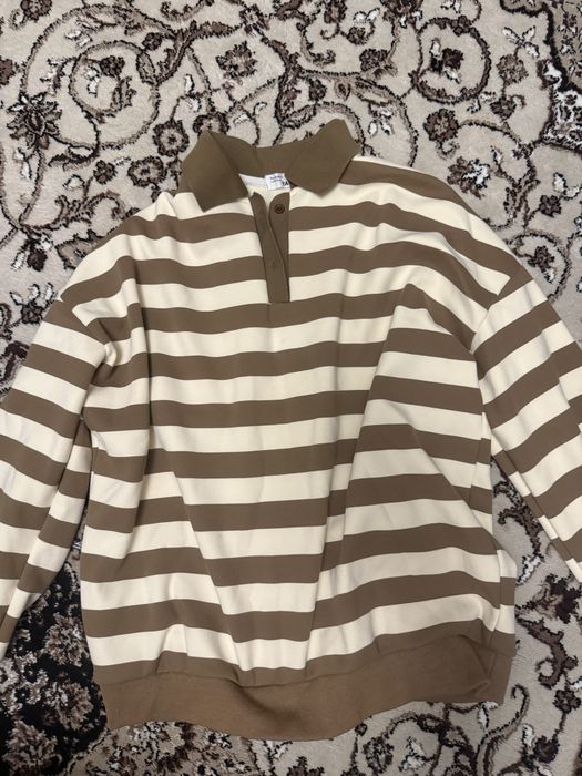 Свитшот в отличном состоянии