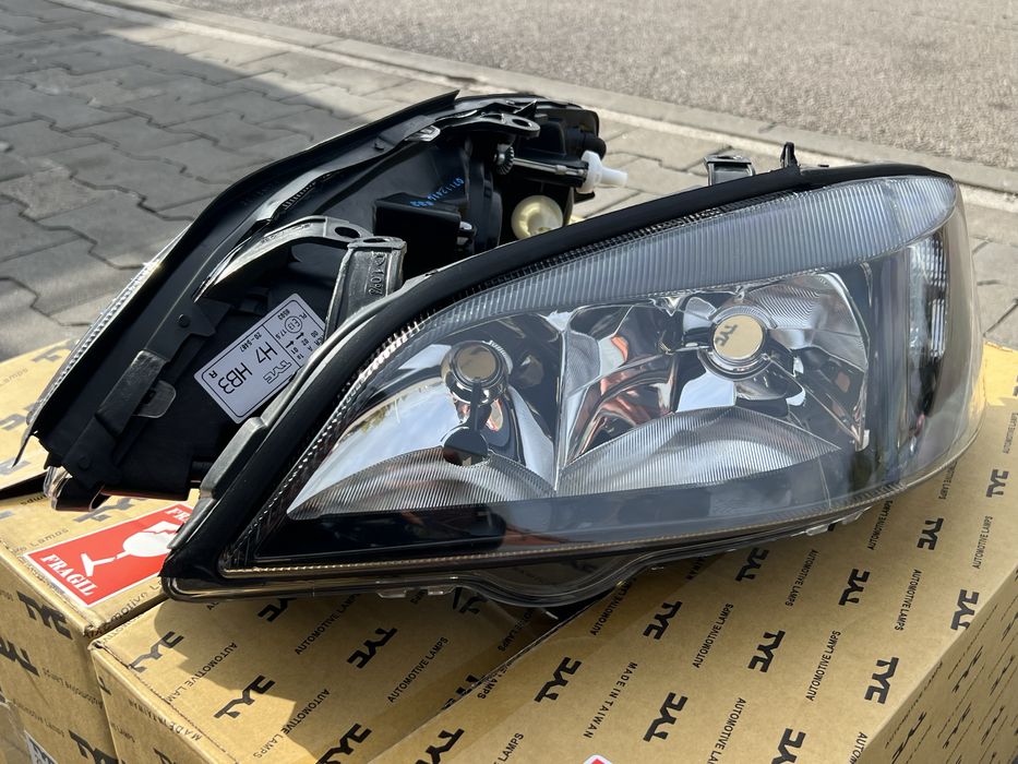 Фарове за Opel Astra G моделите / Чисто НОВИ!