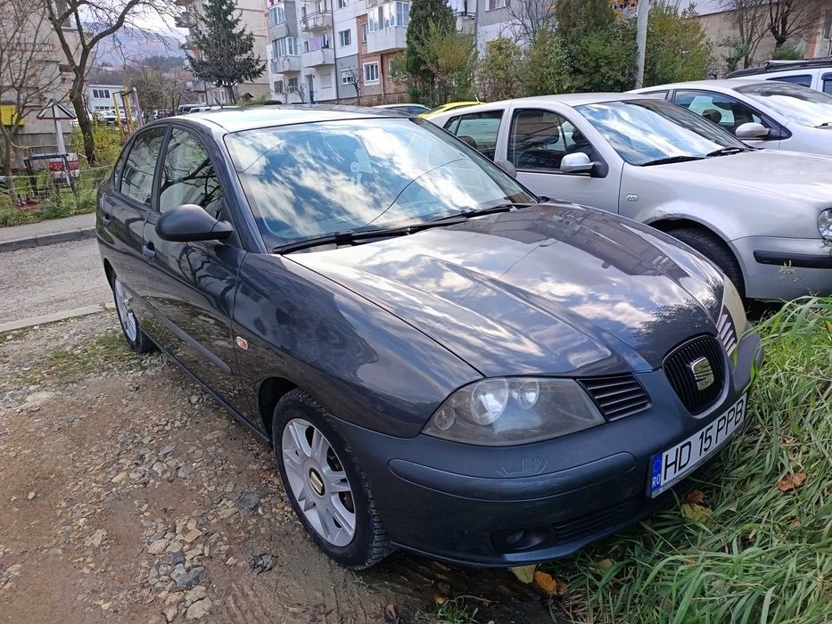 Seat Cordoba motor de 1.6 GPL omologat. Preț 1750 euro neg.