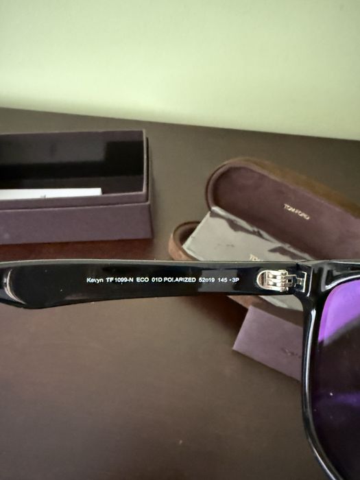 Ochelari de soare noi Tom Ford