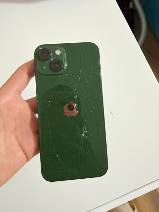 Айфон 13 гб 256 обмен строго