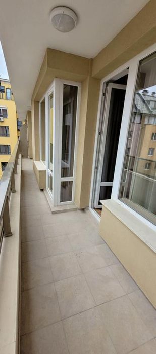 Дава се под наем Тристаен апартамент в София, Център - 86 кв.м за 725 € - Снимка #18