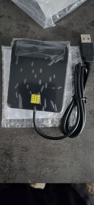 Cititor buletin ci carte identitate electronica