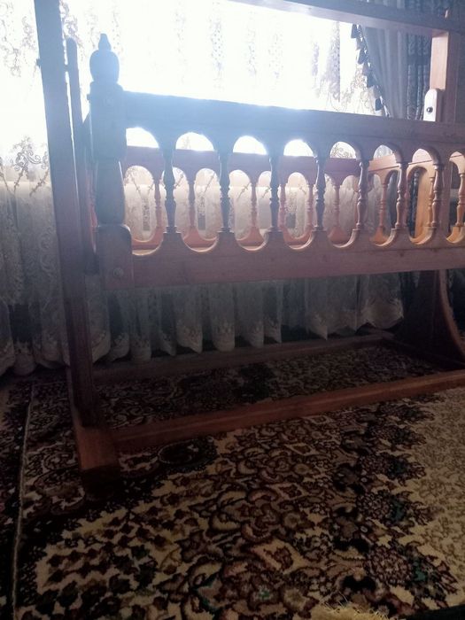 Belanchak zamonaviy taxtadan yasalgan