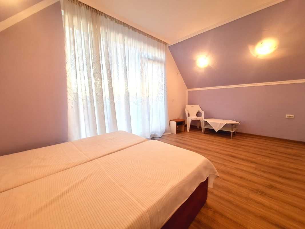Голям тристаен мезонет в сграда без такса подържка в Равда!