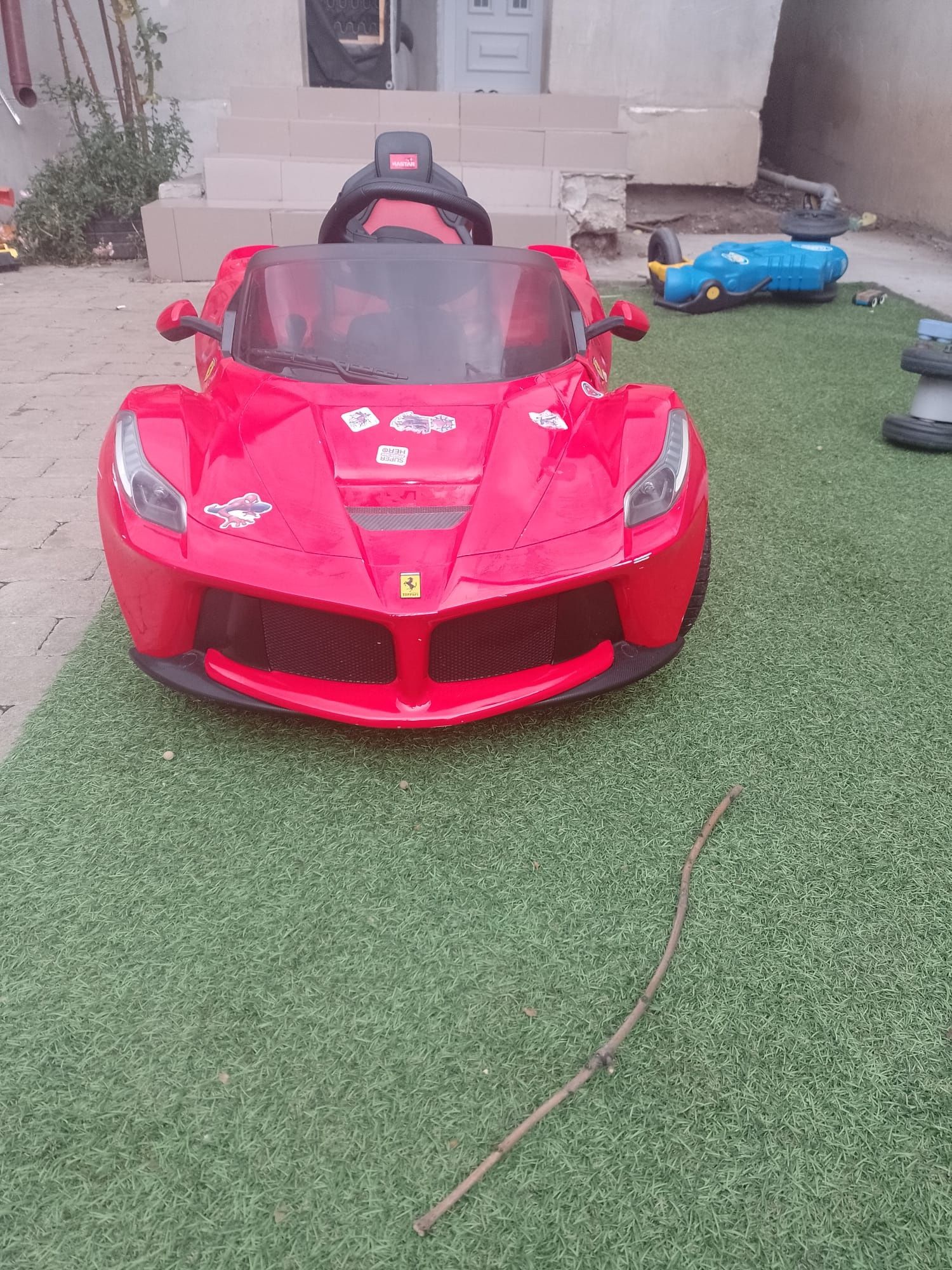 Masina electrica Ferrari La Ferrari