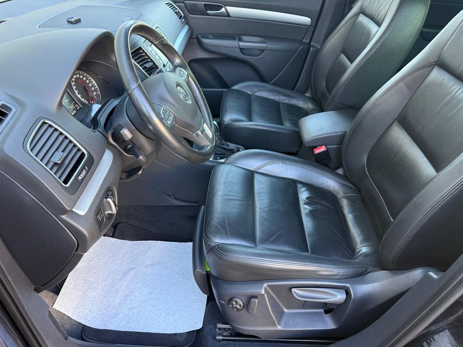 Volkswagen Sharan - 7 locuri !! Rate!