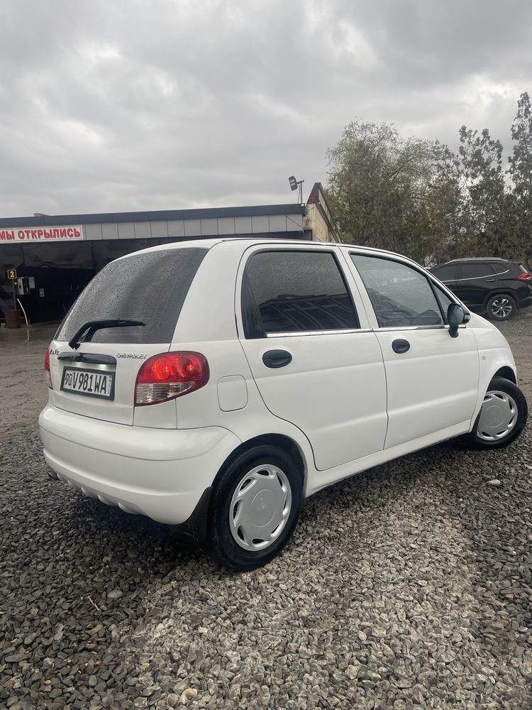 Matiz 2015 yil 130000  yurgan luks kondisaner