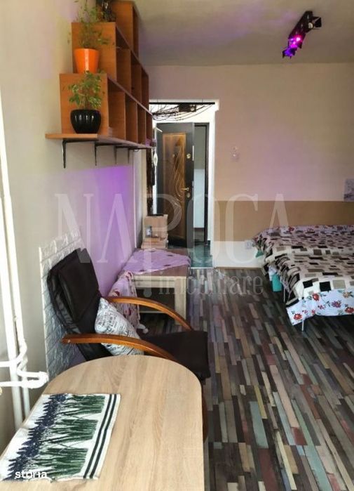 Apartament o camera de vanzare in Centru, Cluj Napoca