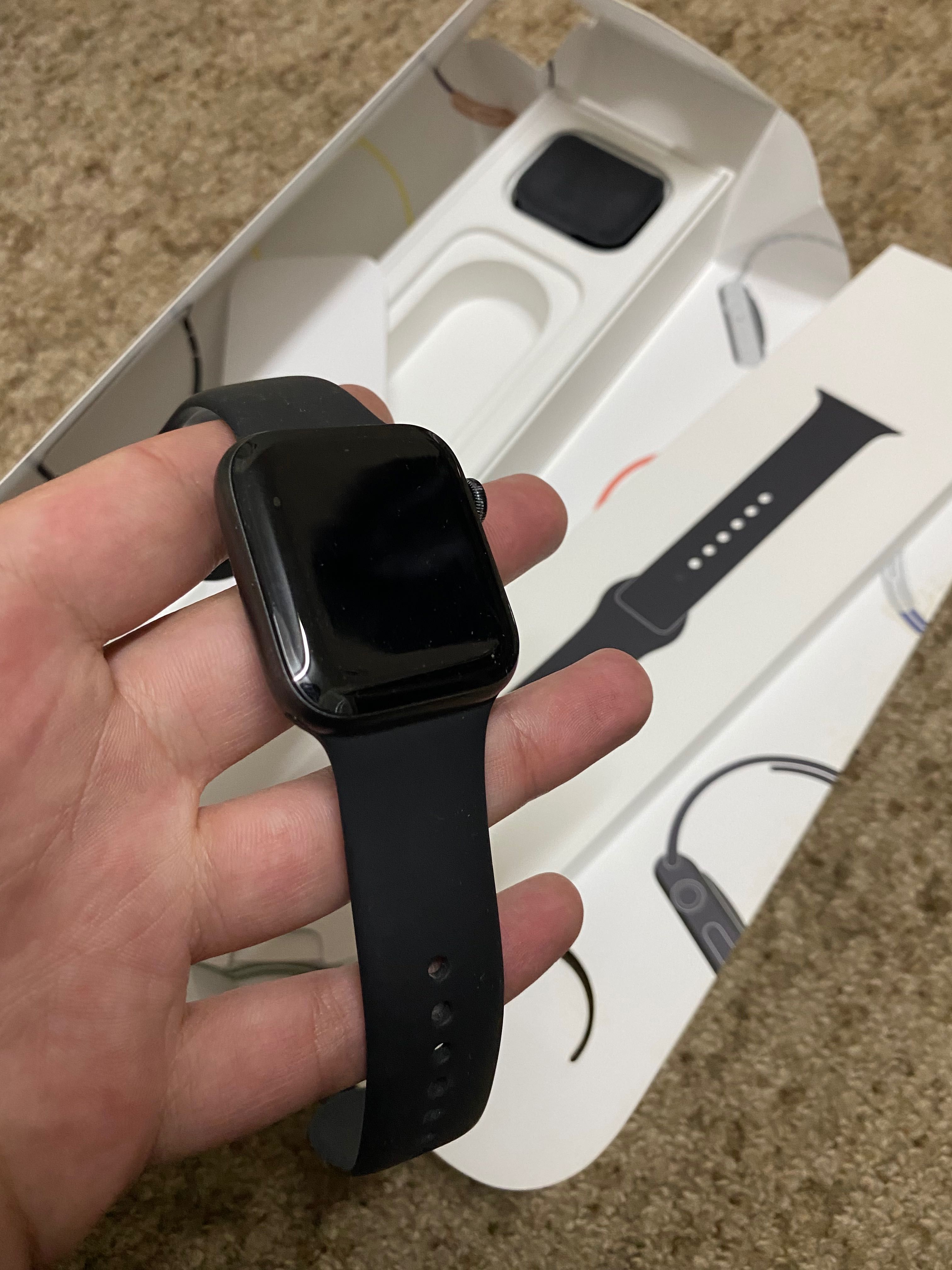 Apple Watch Series 5