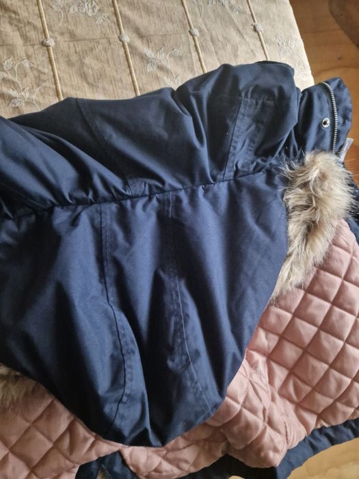 Vand 2 geci Raintex marimea 152 și 158