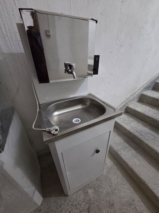 Мивка за вила или къмпинг с резервор от неръждаваема стомана 15 л.