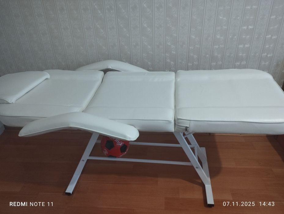 Кушетка массажная