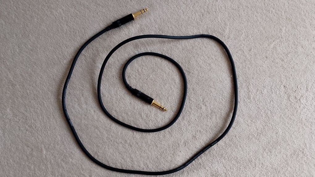 Vând cablu audio Cordial trs la trs 6,3 mm