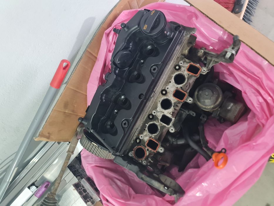 Motor skoda octavia 2 1.6 tdi