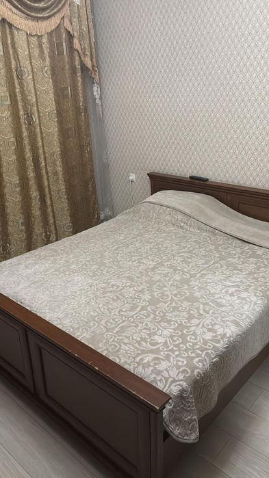 Спальный гарнитур……..