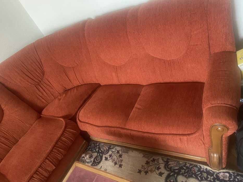 Colțar extensibil + fotoliu + masă – set complet living