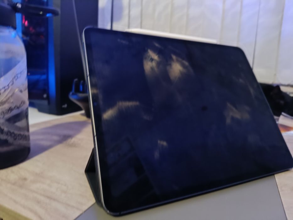 iPad pro 12.9 inch 2021 256 GB