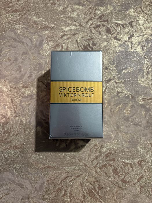 Viktor & Rolf Spice Bomb Extreme – Apă de Parfum 90 ml