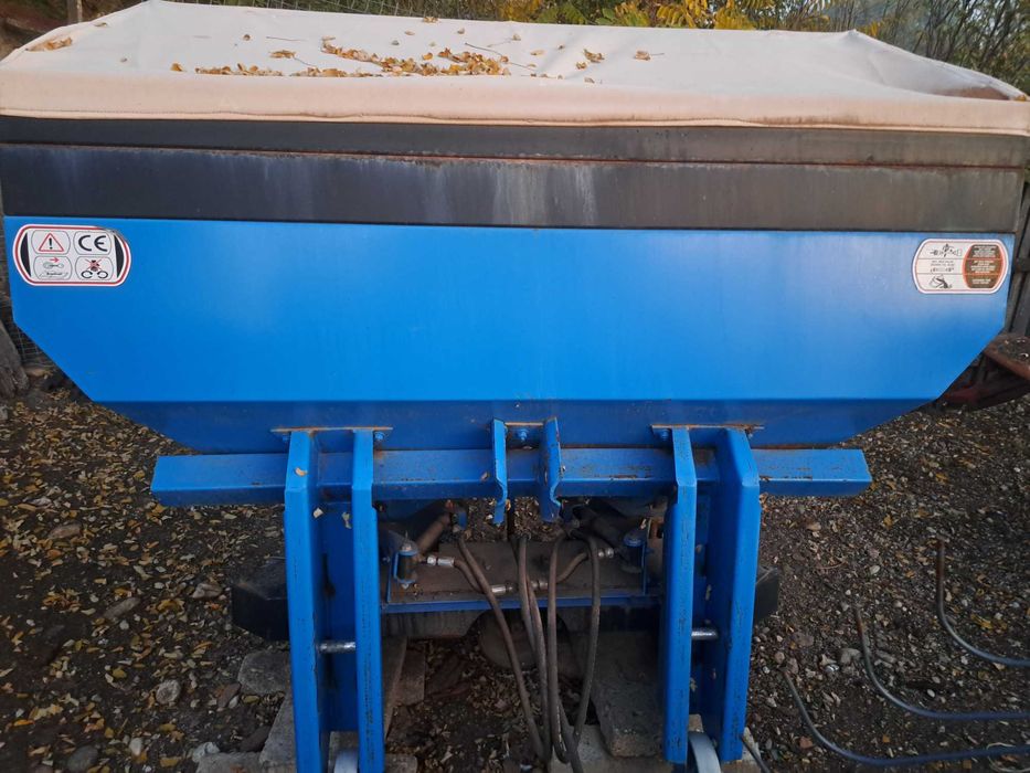 Mig azot(masina împrăștiat ingrasaminte)