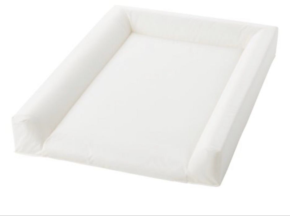 Повивалник и кошове за маса за повиване Ikea