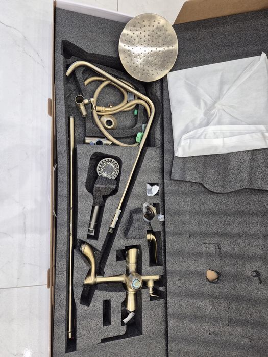 Душевой смеситель с тропическим душем