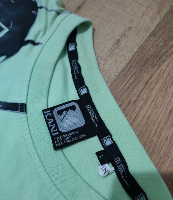 Tricou Karl Kani mărimea L oversize