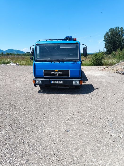 Vând camion Man cu macara