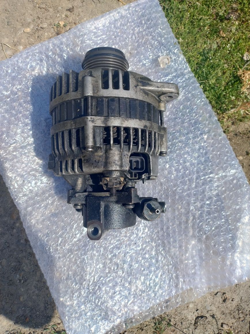 Alternator  Opel.