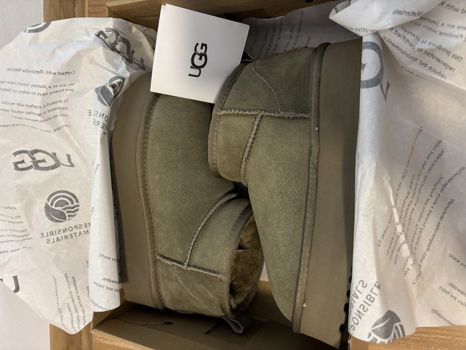 Ugg marimea 36 kaki